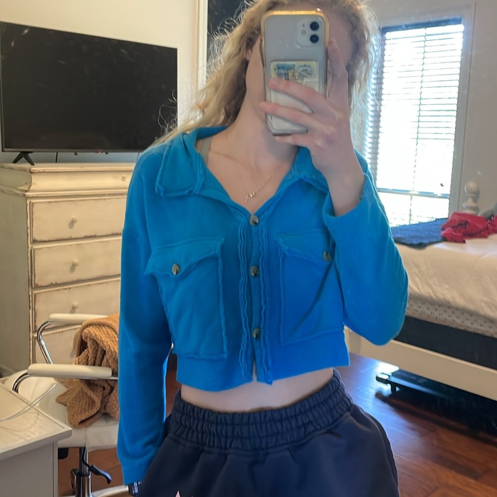 Bucket List Cropped terry cloth sweater